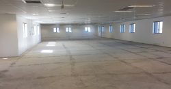 752 m² Office Space to Rent Century City Centennial Place