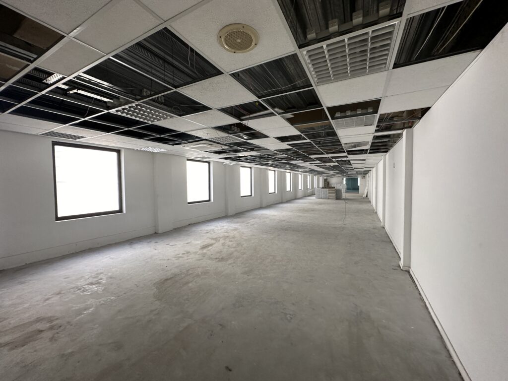 3,534 m² Office to Rent Cape Town City Center - Image 5