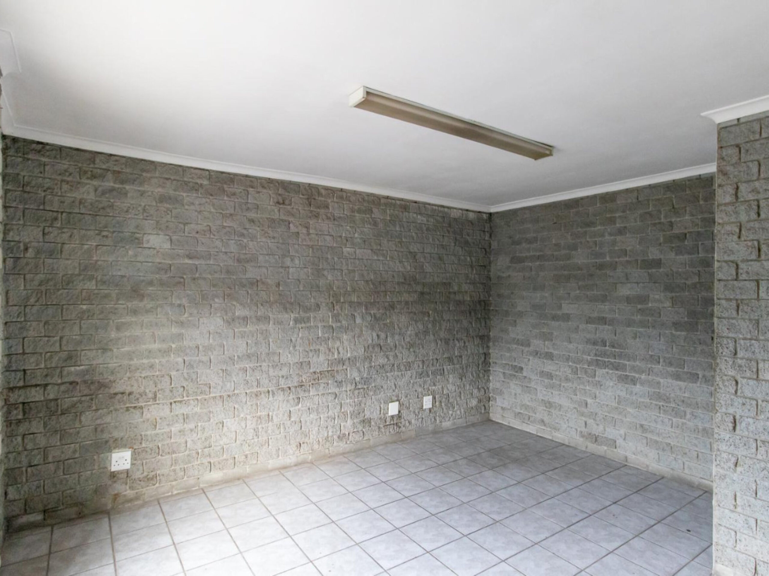 707 m² Warehouse to Rent Okavango Park Brackenfell Northern Suburbs