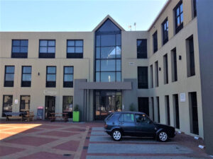 327 m² Office to Rent Mowbray I River Park
