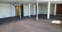 300 m² Office to Rent Green Point