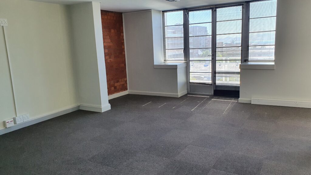Office to Rent Green Point