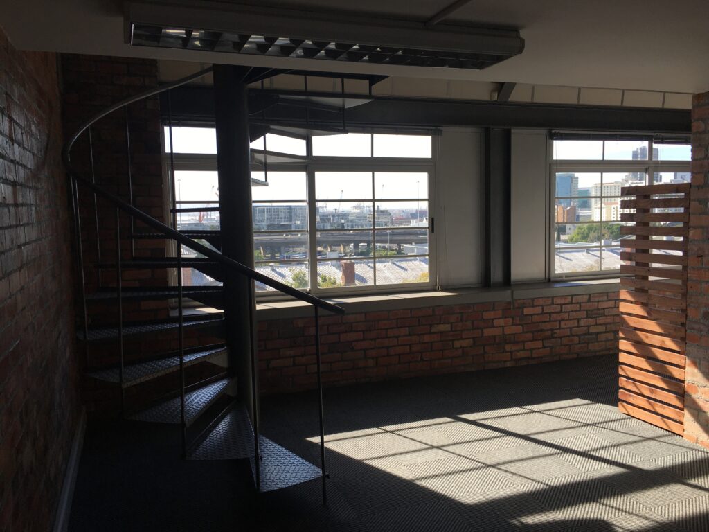 Office to Rent Green Point