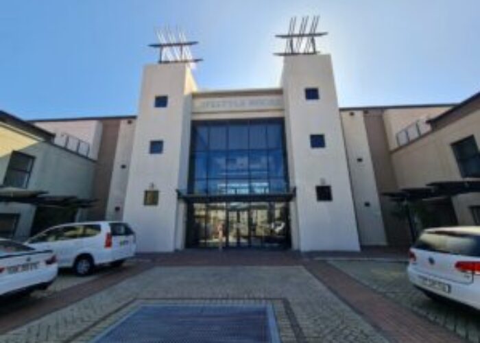 731 m² Office to Rent Century City I The Forum