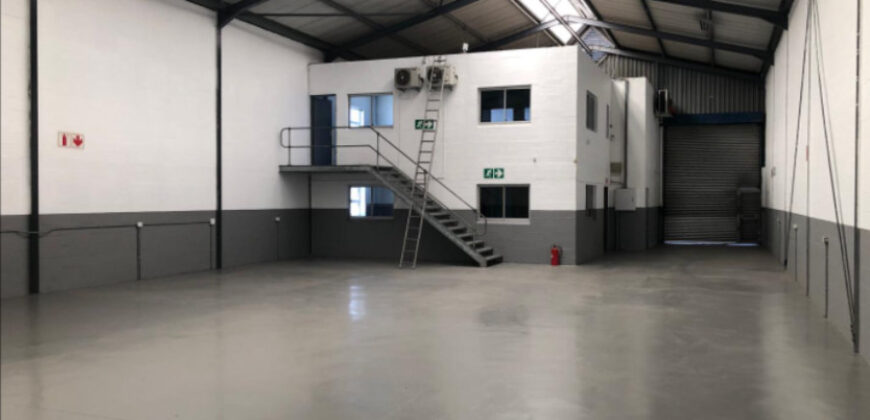 440 m² Warehouse to Rent Airport Industria I Central Park