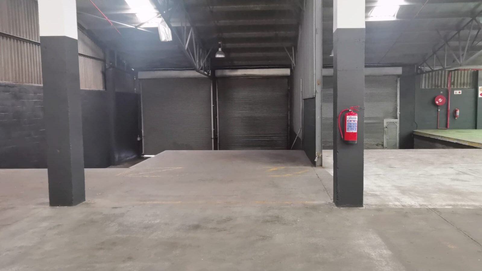 3,660 m² Warehouse to Rent Montague Gardens I Chain Avenue