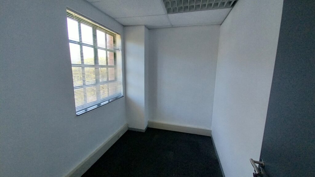 Office to Rent Claremont