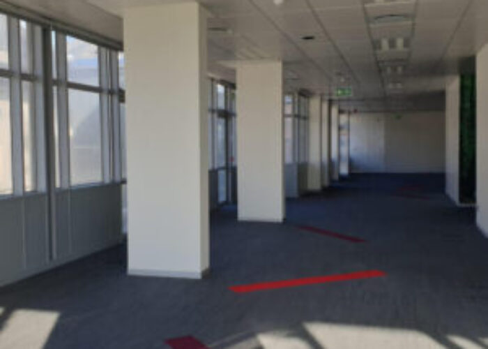 767 m² Office to Rent Black River Park I Observatory