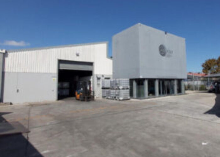 1,171 m² Warehouse to Rent Montague Gardens I Engine Avenue