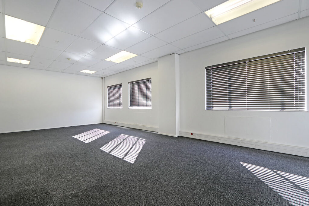Warehouse to Rent Montague Gardens
