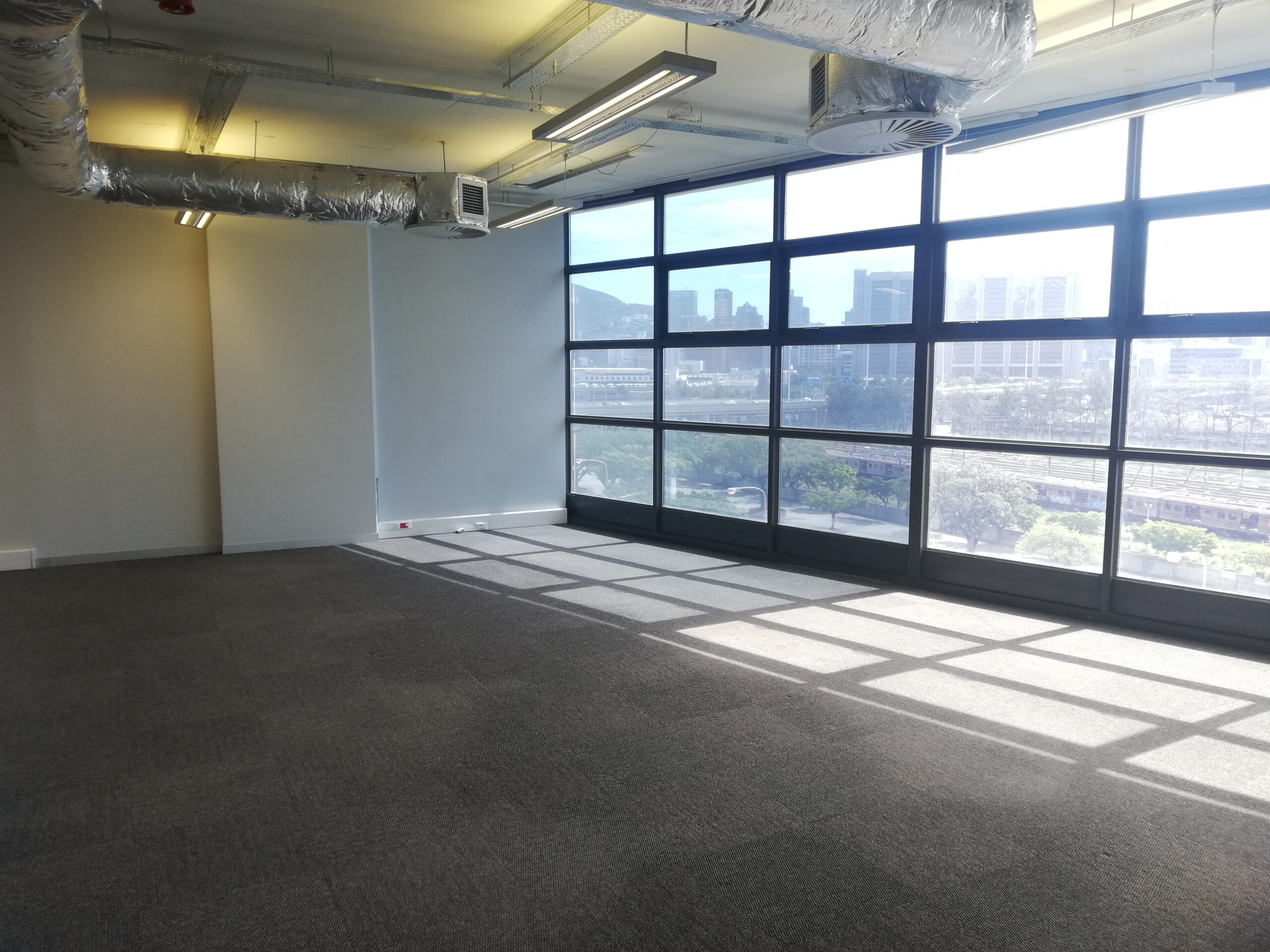 373 m² Office to Rent Woodstock I The District