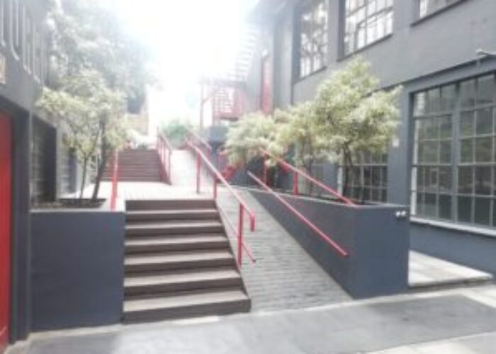 671 m² Office to Rent Woodstock