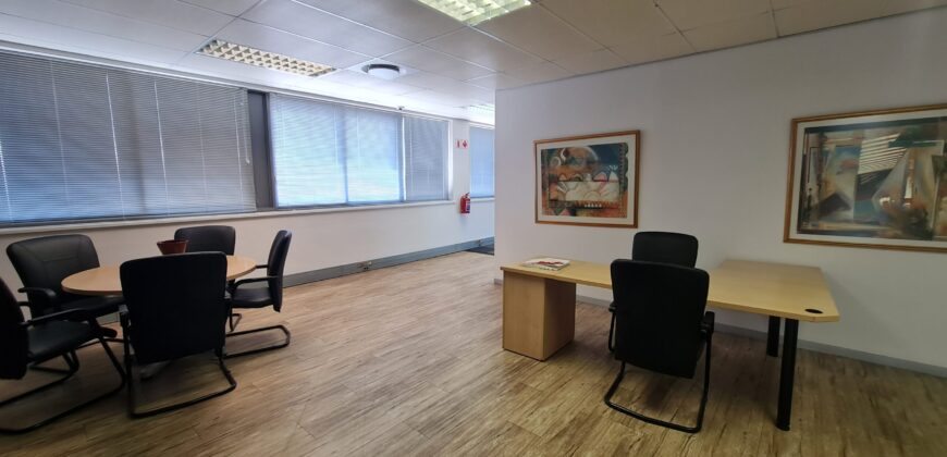 426 m² Office to Rent Century City I One on Estuaries