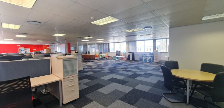 426 m² Office to Rent Century City I One on Estuaries