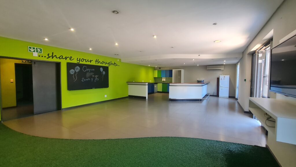 Office space to rent Century City