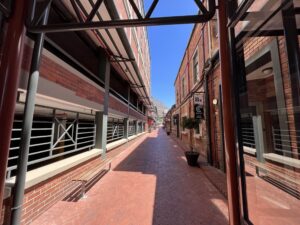 226 m² Office Space to Rent Observatory
