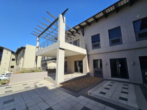 209 m² Office to Rent Century City I Knowledge Park 3