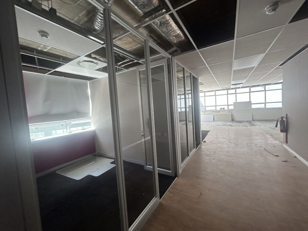1,344 m² Office to Rent Claremont - Image 1