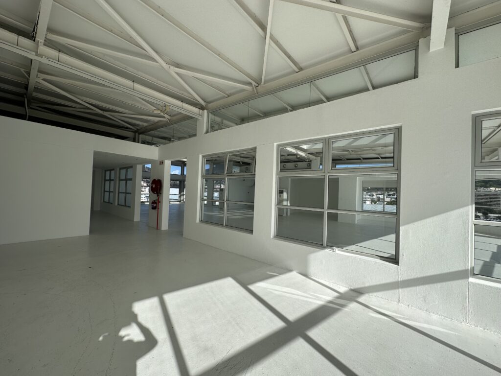 Office to Rent Gardens