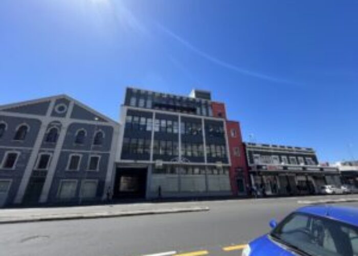 142 m² Office to Rent Woodstock I Sir Lowry Studios