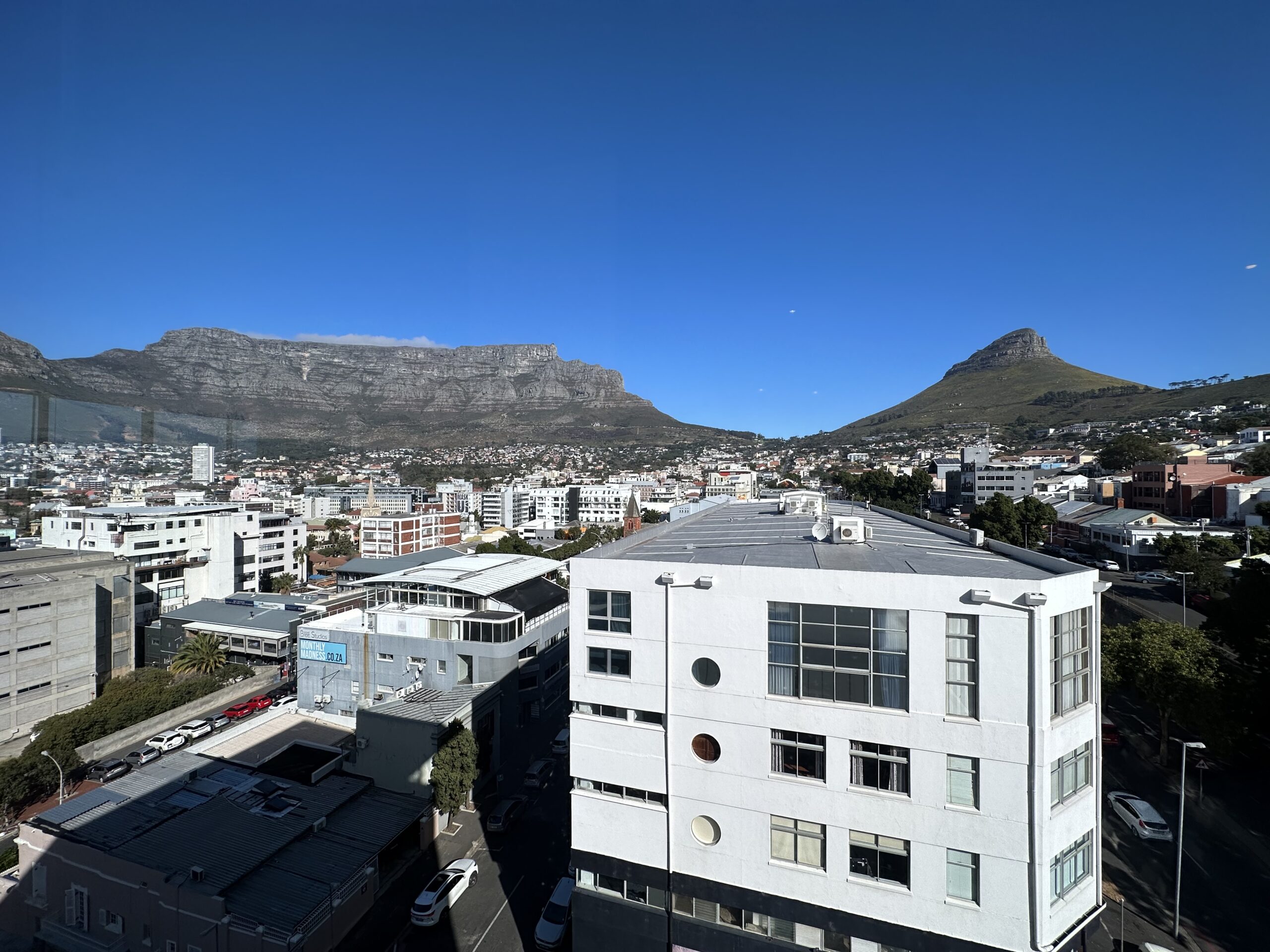 176 m² Office to Rent Cape Town City I 125 Buitengracht Street