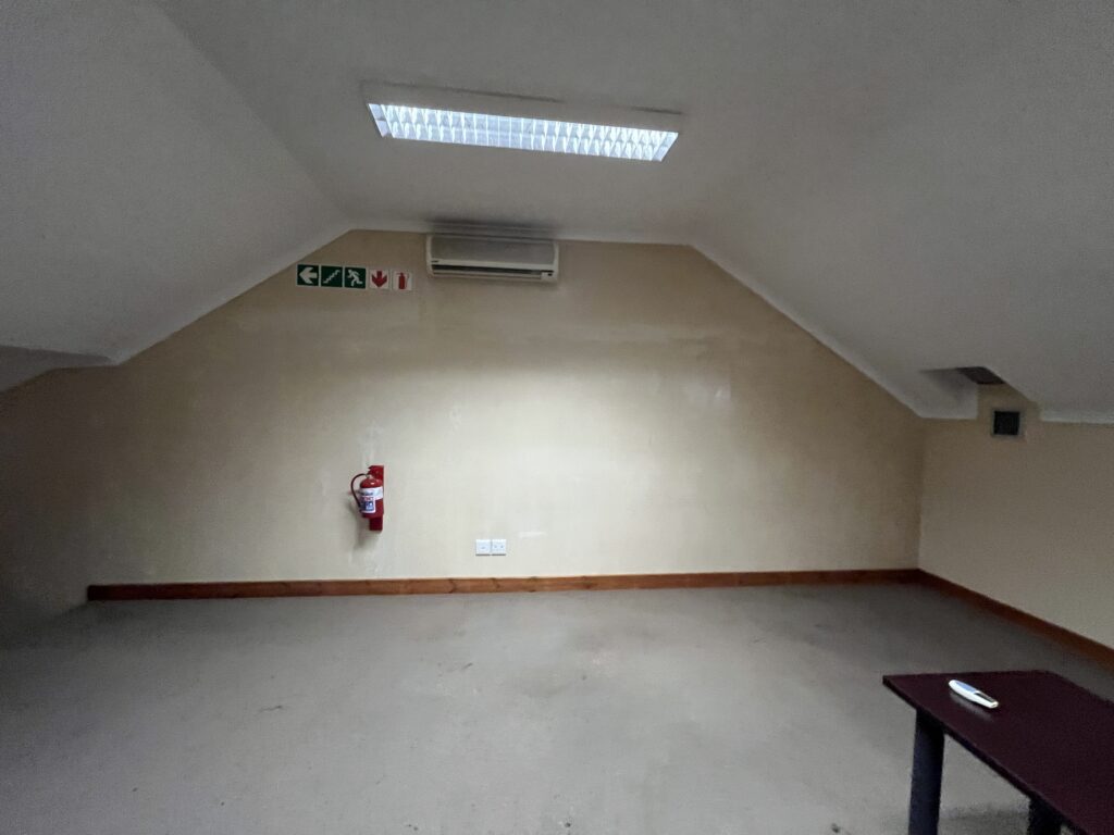Office to Rent Mowbray