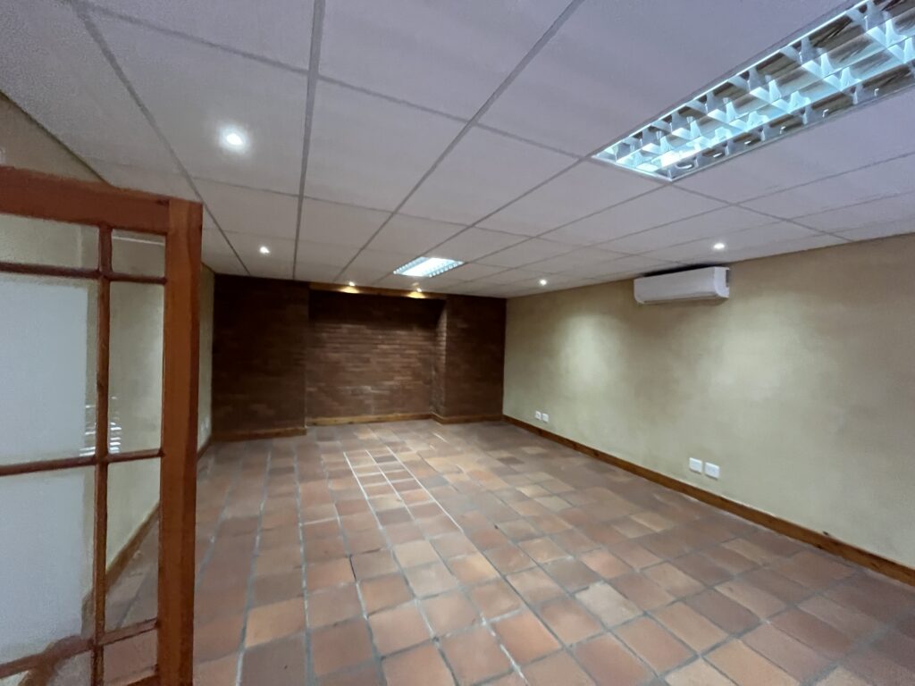 Office to Rent Mowbray
