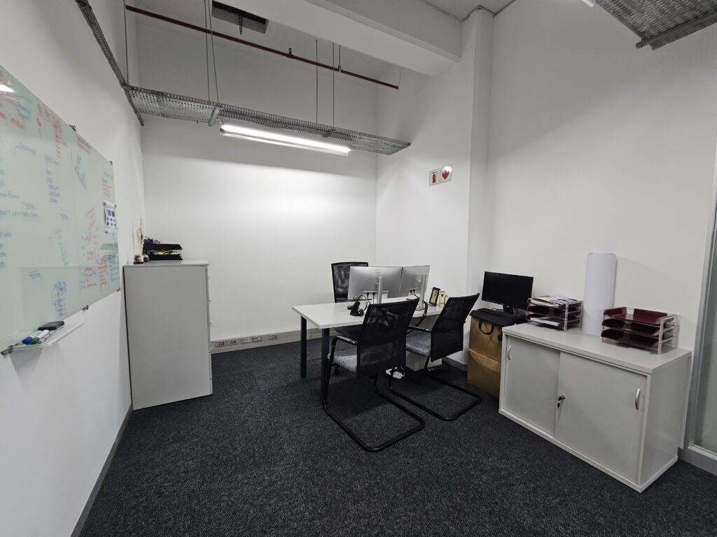 Office to Rent Observatory