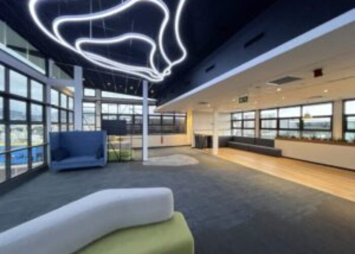 348 m² Office to Rent Woodstock I The District