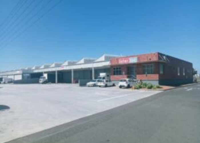 488 m² Warehouse to Rent Airport Industria I CTX Business Park