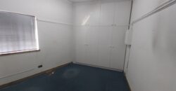 188 m² Office to Rent Rondebosch I 10 Main Road