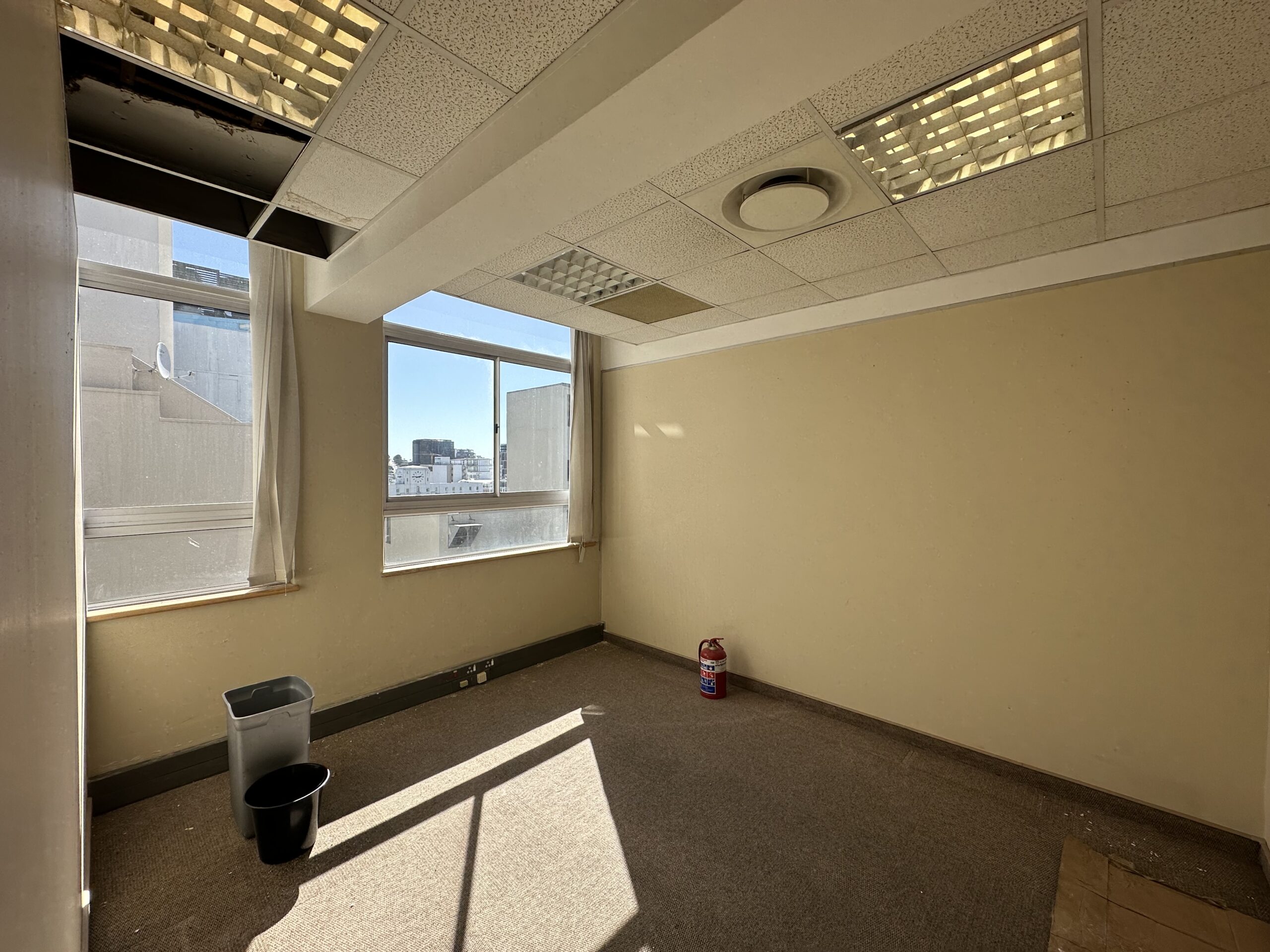 222 m² Office to Rent Cape Town CBD I Constitution House