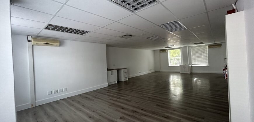 82m² Office Space to Rent Newlands I The Oval