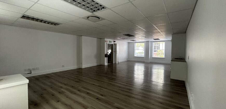 82m² Office Space to Rent Newlands I The Oval