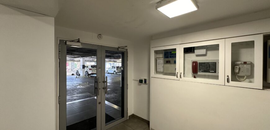 333 m² Office to Rent Waterfront I The Pavilion