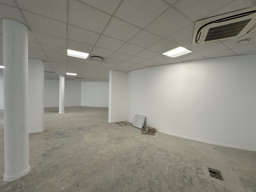Office to Rent Waterfront