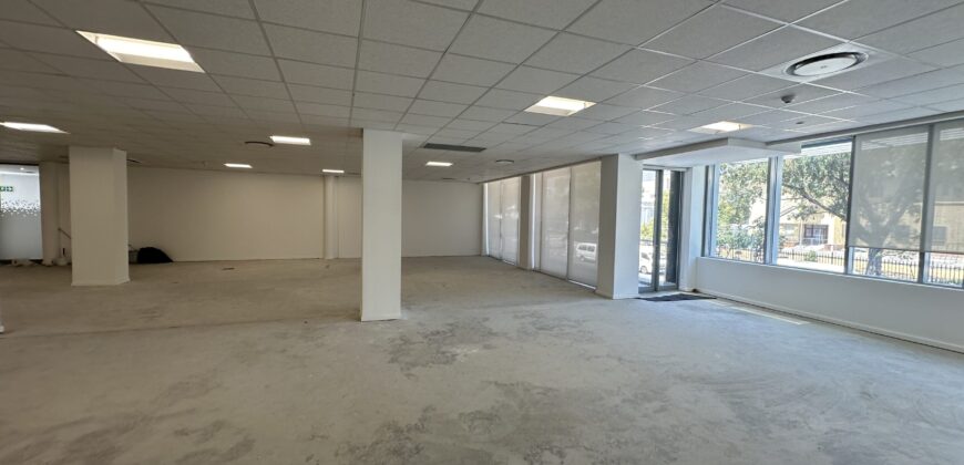333 m² Office to Rent Waterfront I The Pavilion