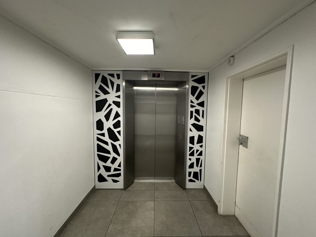 Office to Rent Waterfront