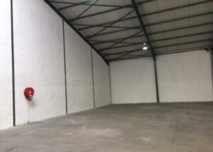 236 m² Warehouse to Rent Blackheath Industria I Range Road Industrial Park