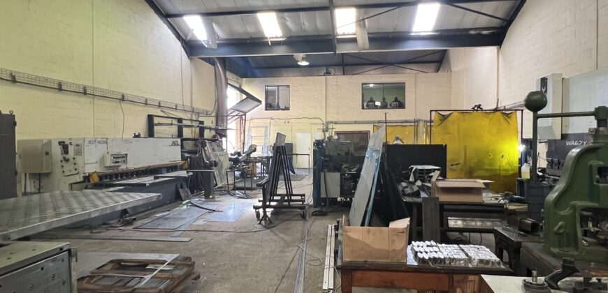 440 m² Warehouse to Rent Killarney Gardens I 38 Killarney Avenue