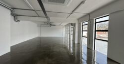 96 m² Office to Rent Gardens