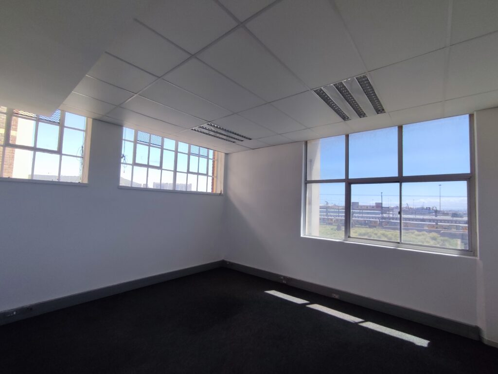 Office to Rent The Palms, Woodstock