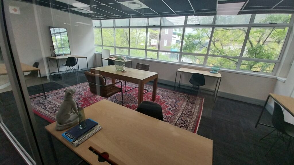 Serviced Office to Rent Ideas Cartel I Claremont - Image 6