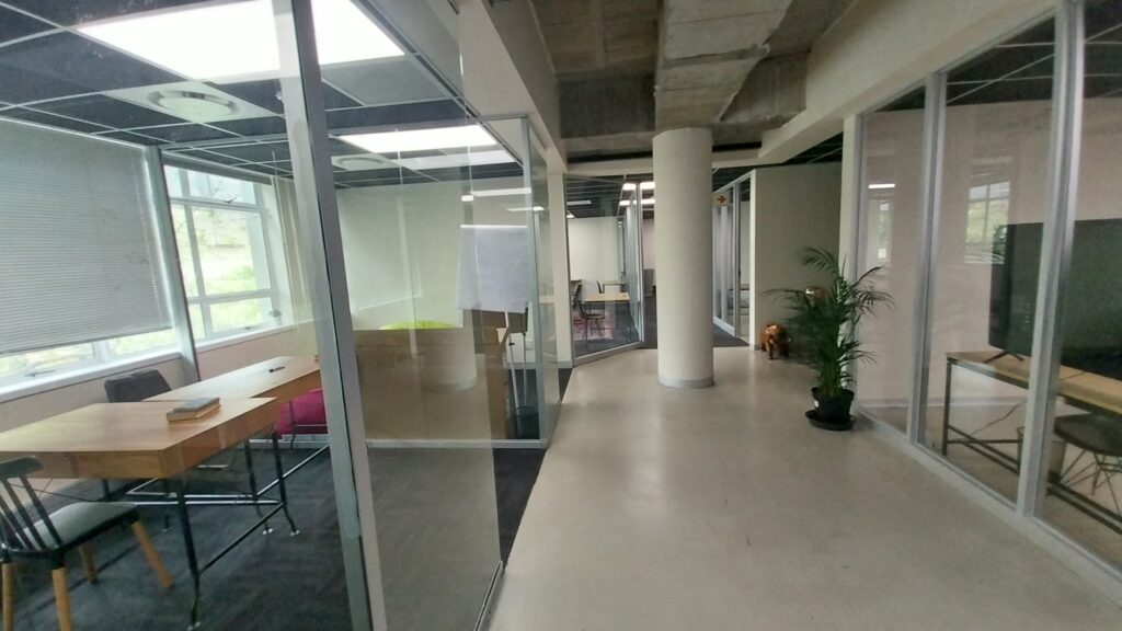 Serviced Office to Rent Ideas Cartel I Claremont - Image 7
