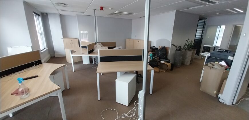 185 m² Office Space to Rent Newlands I The Oval