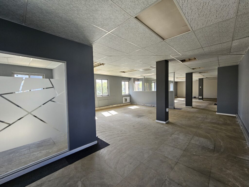 269 m² Retail Space to Rent Tygervalley I Tijger Park 5 - Image 2