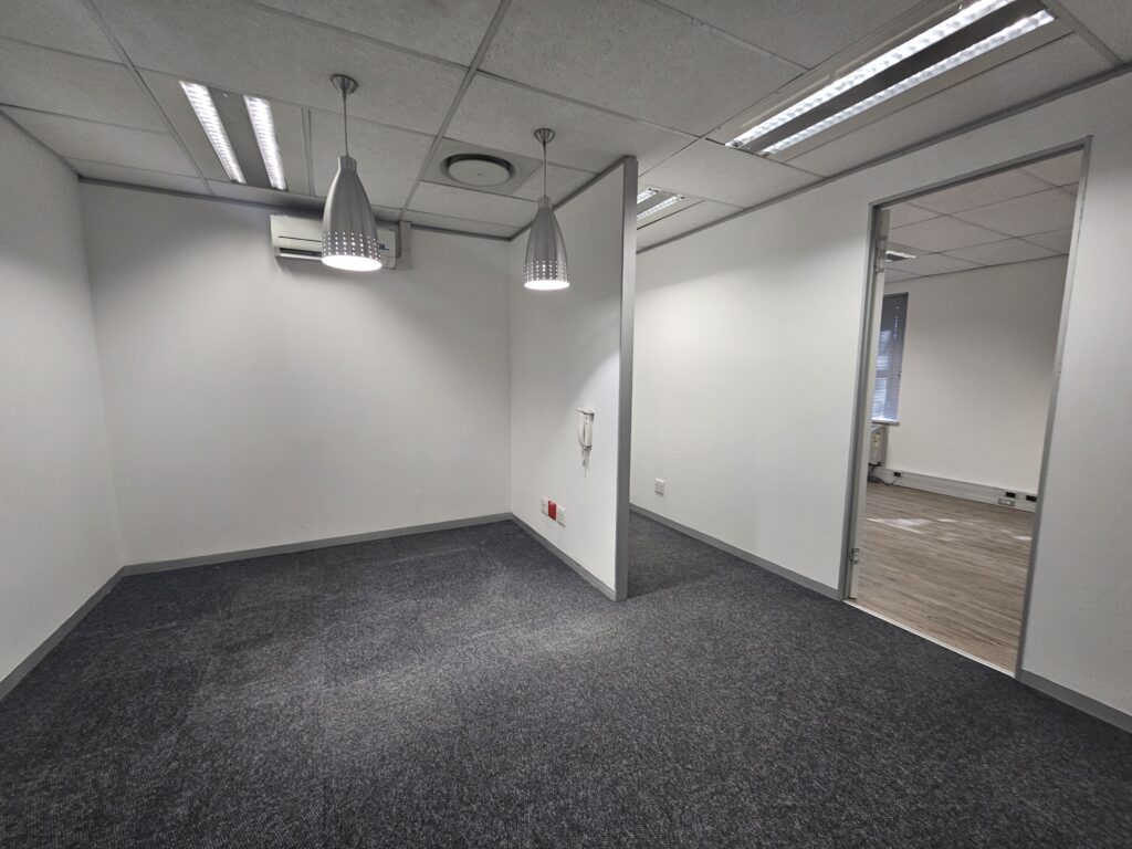 Office to Rent Mowbray