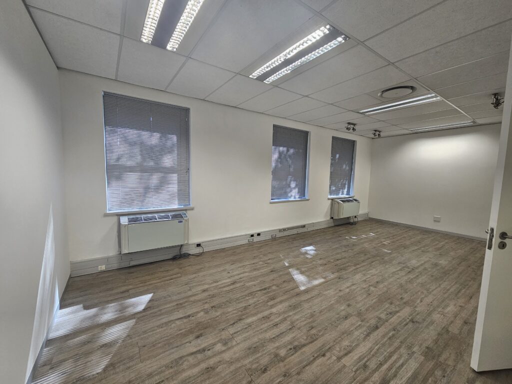 Office to Rent Mowbray