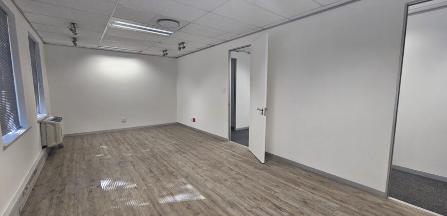 355 m² Office Space to Rent Mowbray I River Park