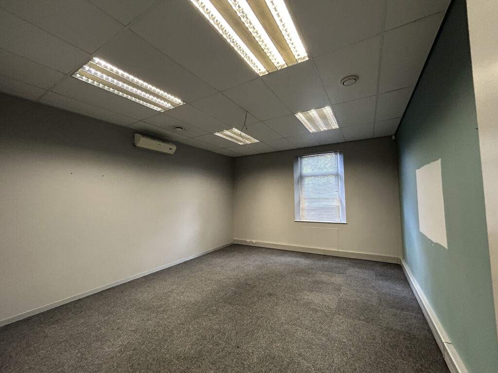 Office to rent in Newlands Cape Town